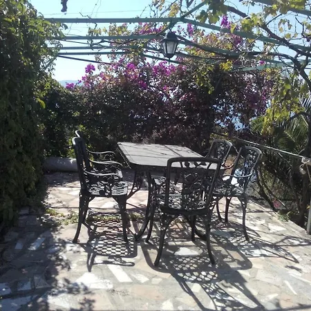 Koknar Guest house *